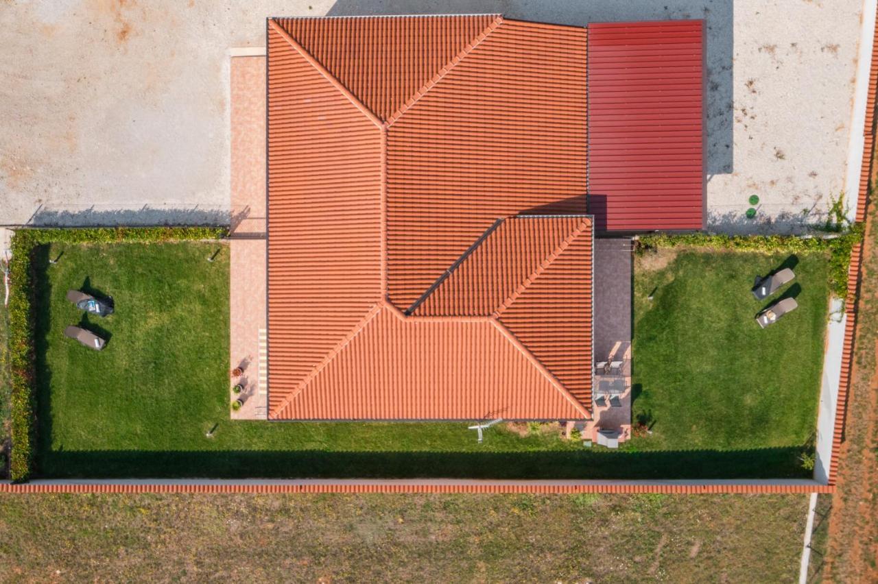 Sveti Lovreč Pazenatički Villa Gracia מראה חיצוני תמונה